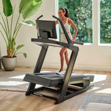 NORDICTRACK - X24 INCLINE TRAINER TREADMILL PRESALE [SHIPS BY NOVEMBER]