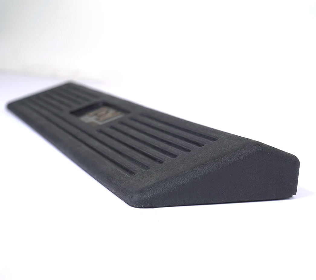 XM Fitness Rubber Squat Wedge